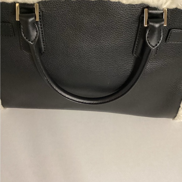 Michael Kors Black and Cream Satchel - Picture 8 of 16